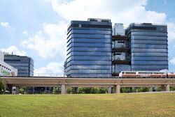 Woods Square (D25), Office #587082551